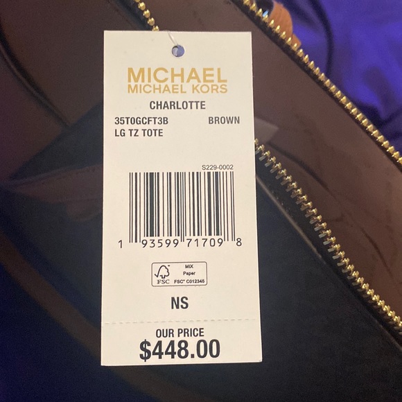 Michael Kors Purses - Picture 6 of 11